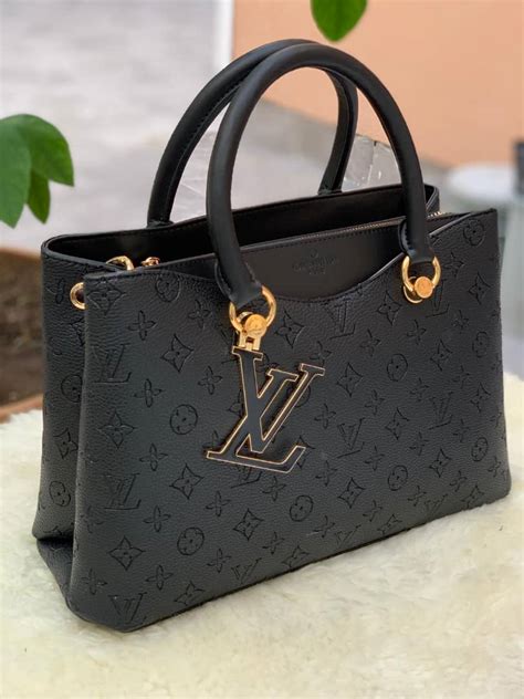 sac louis vuitton femme petit|site officiel louis vuitton paris.